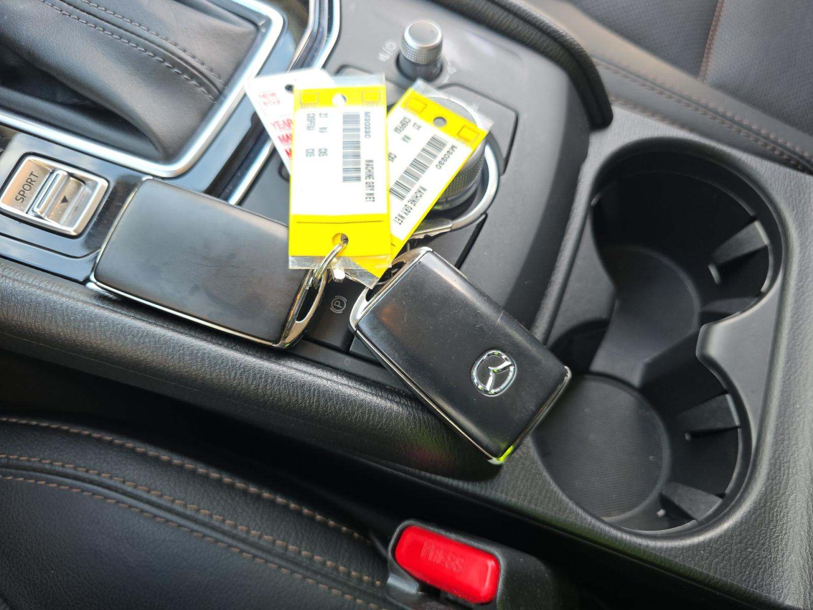 2023 MAZDA CX-5 2.5 S Preferred Package AWD