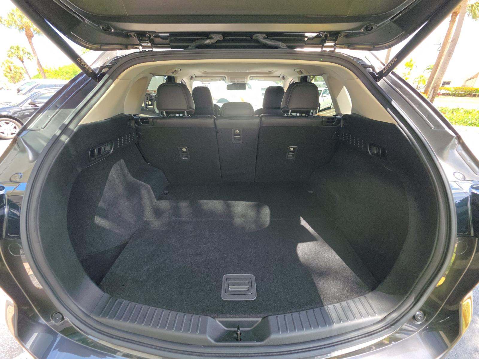 2023 MAZDA CX-5 2.5 S Preferred Package AWD