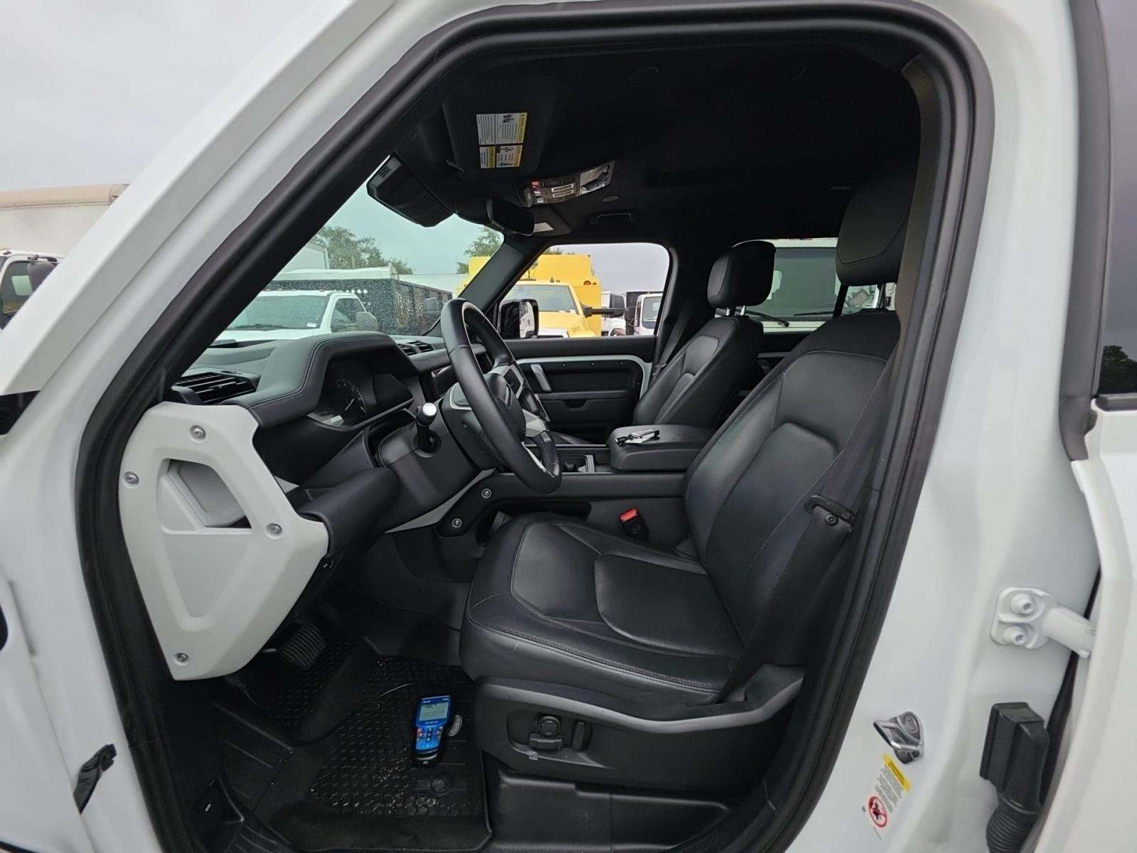 2023 Land Rover Defender 110 X-Dynamic SE AWD