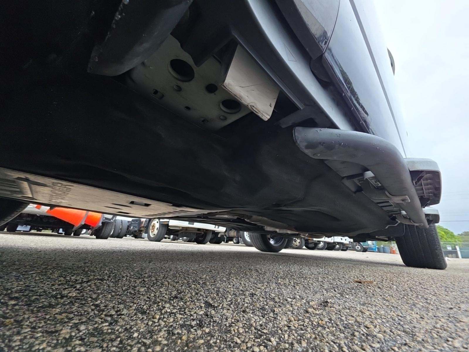 2023 Land Rover Defender 110 X-Dynamic SE AWD