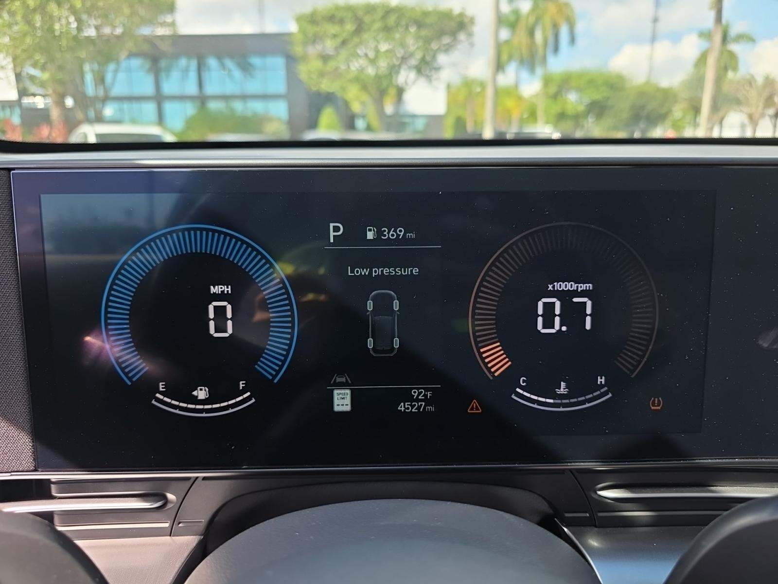 2024 Hyundai Kona SEL FWD