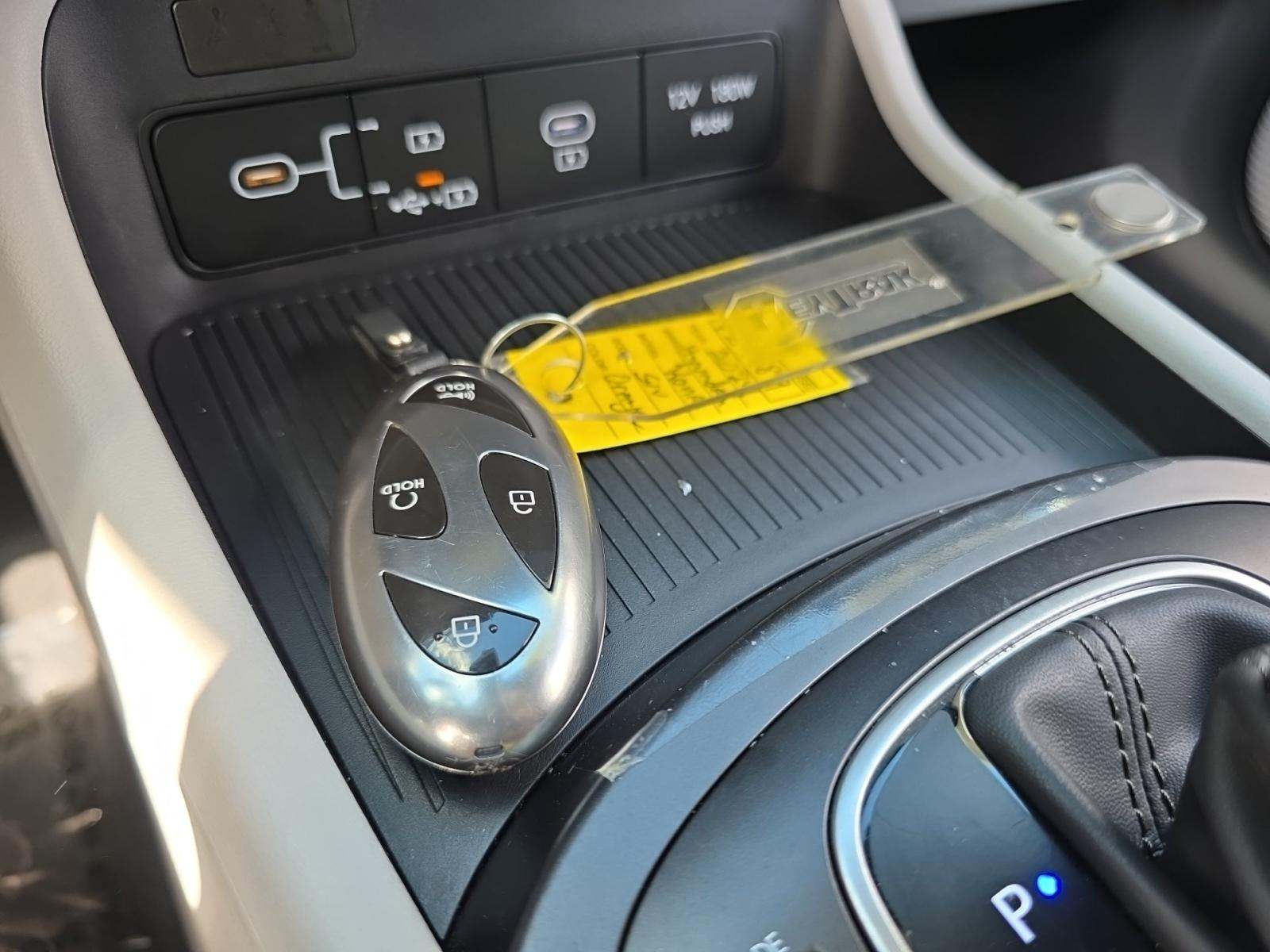 2024 Hyundai Kona SEL FWD