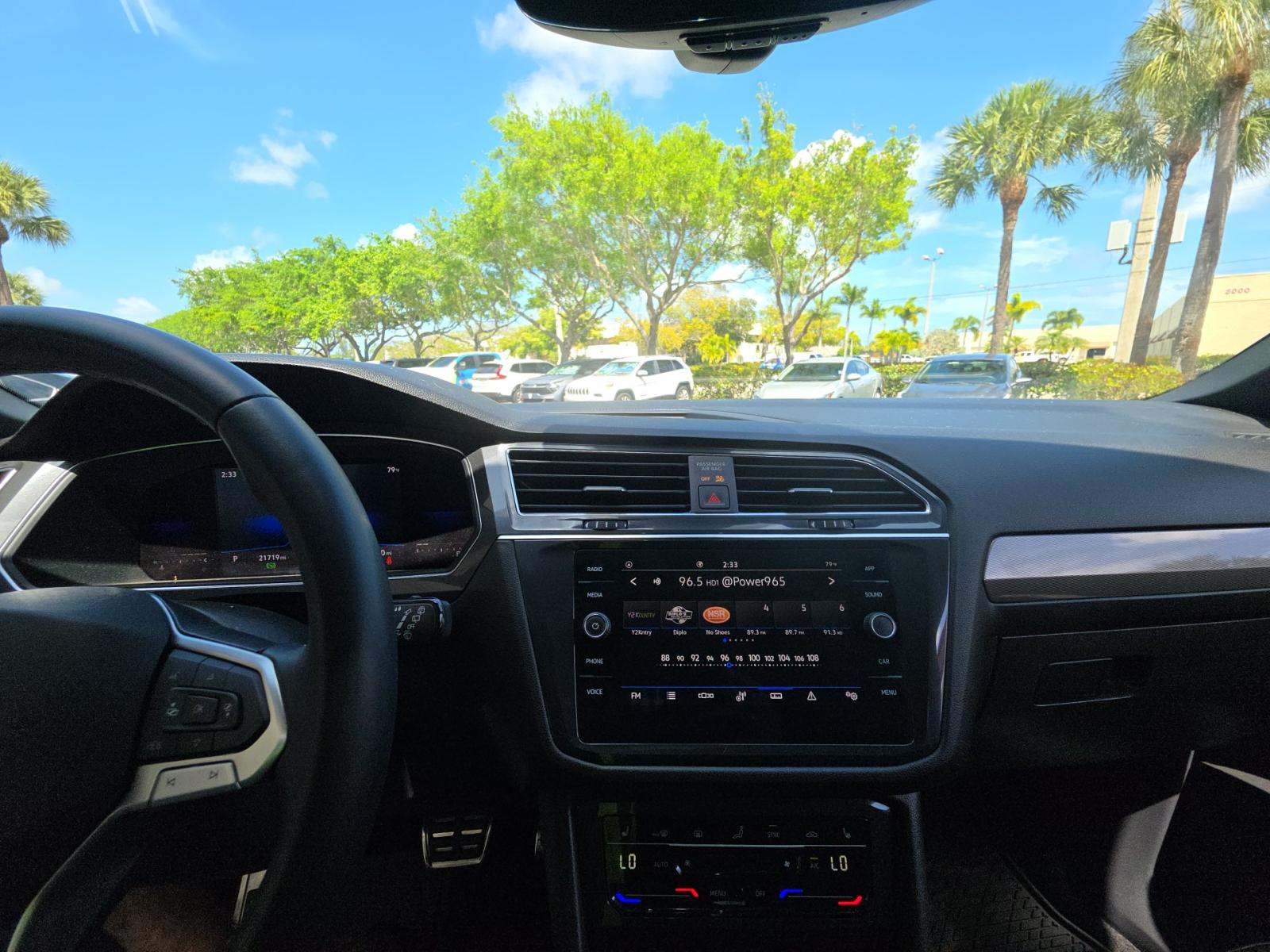 2023 Volkswagen Tiguan 2.0T SE R-Line Black FWD