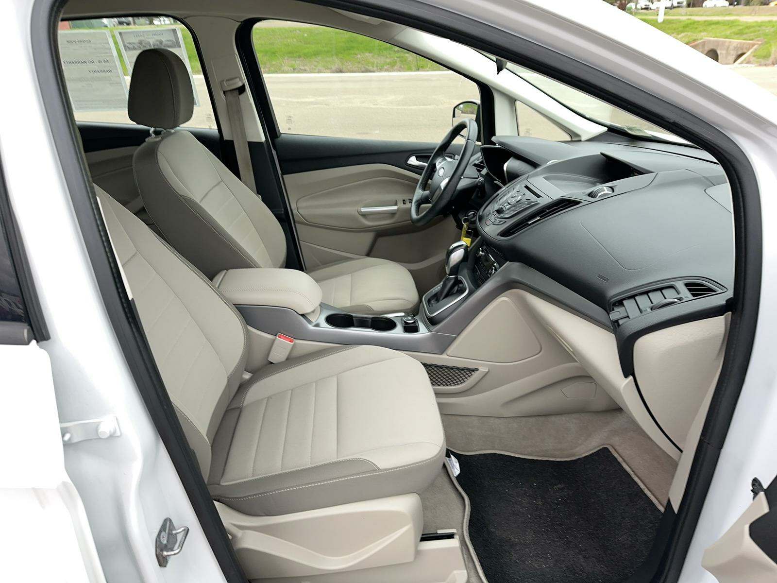2015 Ford C-MAX SE FWD