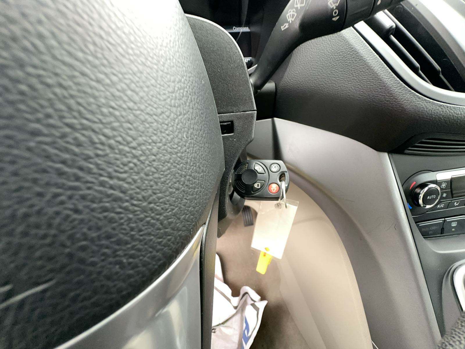 2015 Ford C-MAX SE FWD