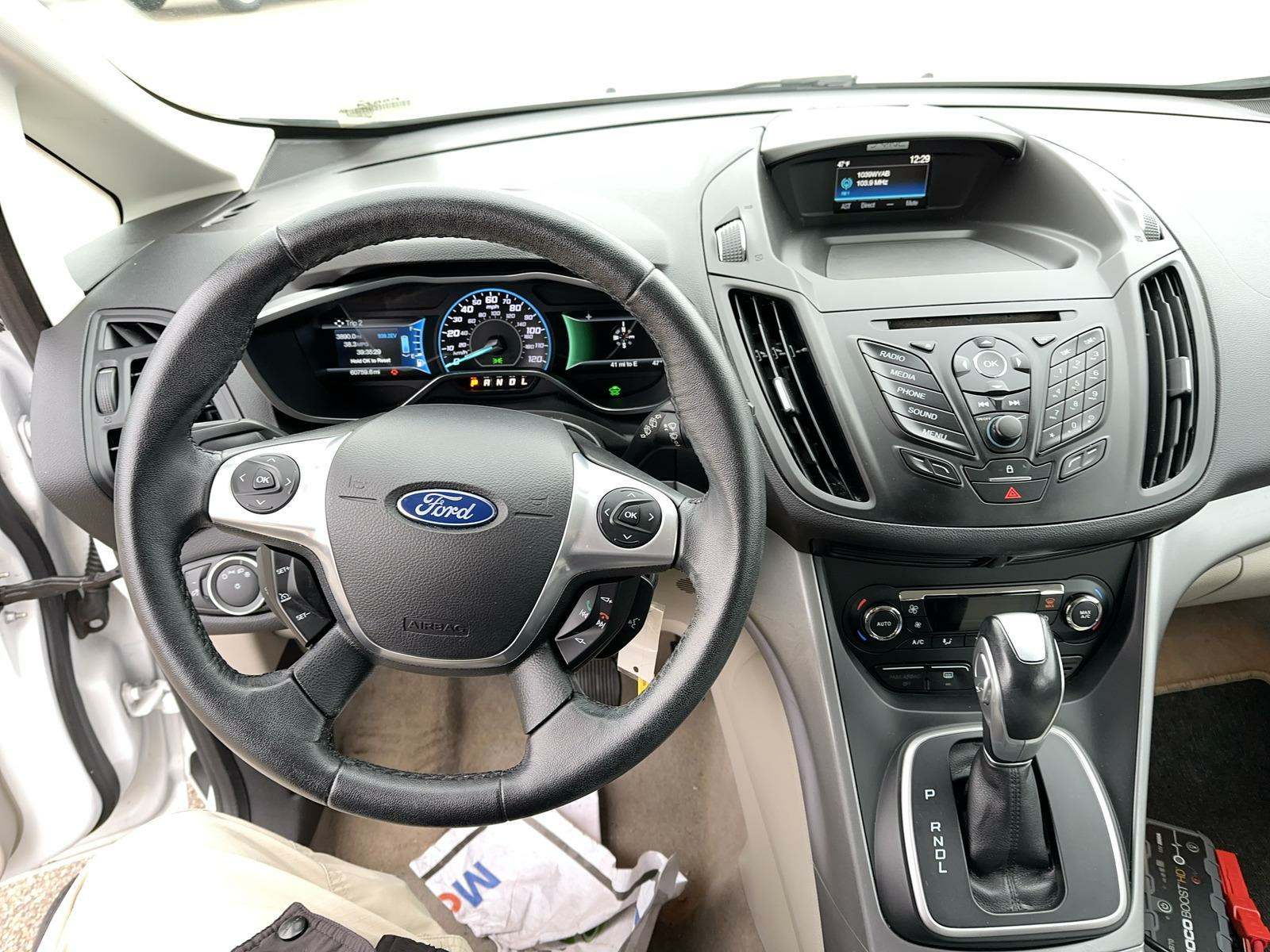 2015 Ford C-MAX SE FWD