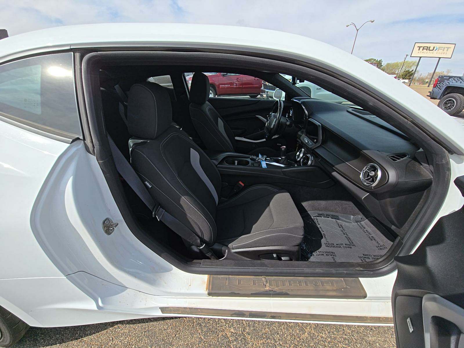 2021 Chevrolet Camaro LT1 RWD