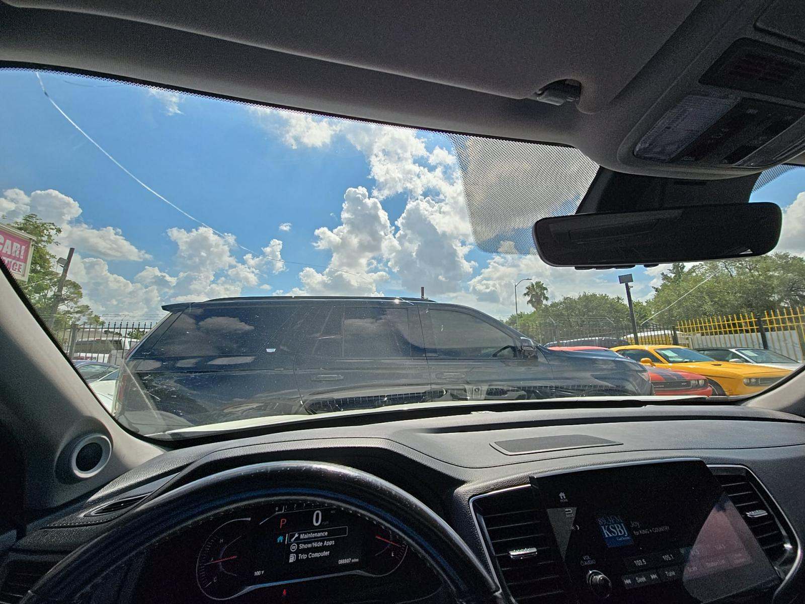 2019 Honda Pilot Touring FWD