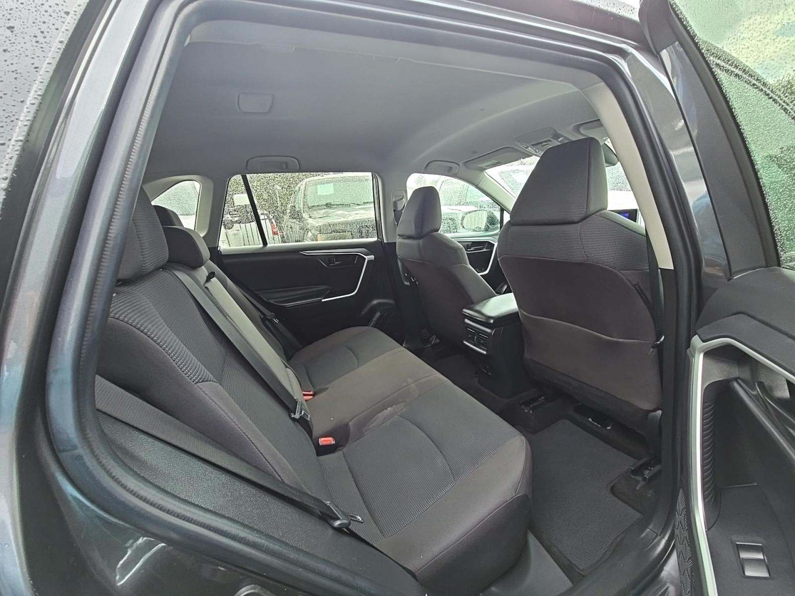 2023 Toyota RAV4 LE FWD