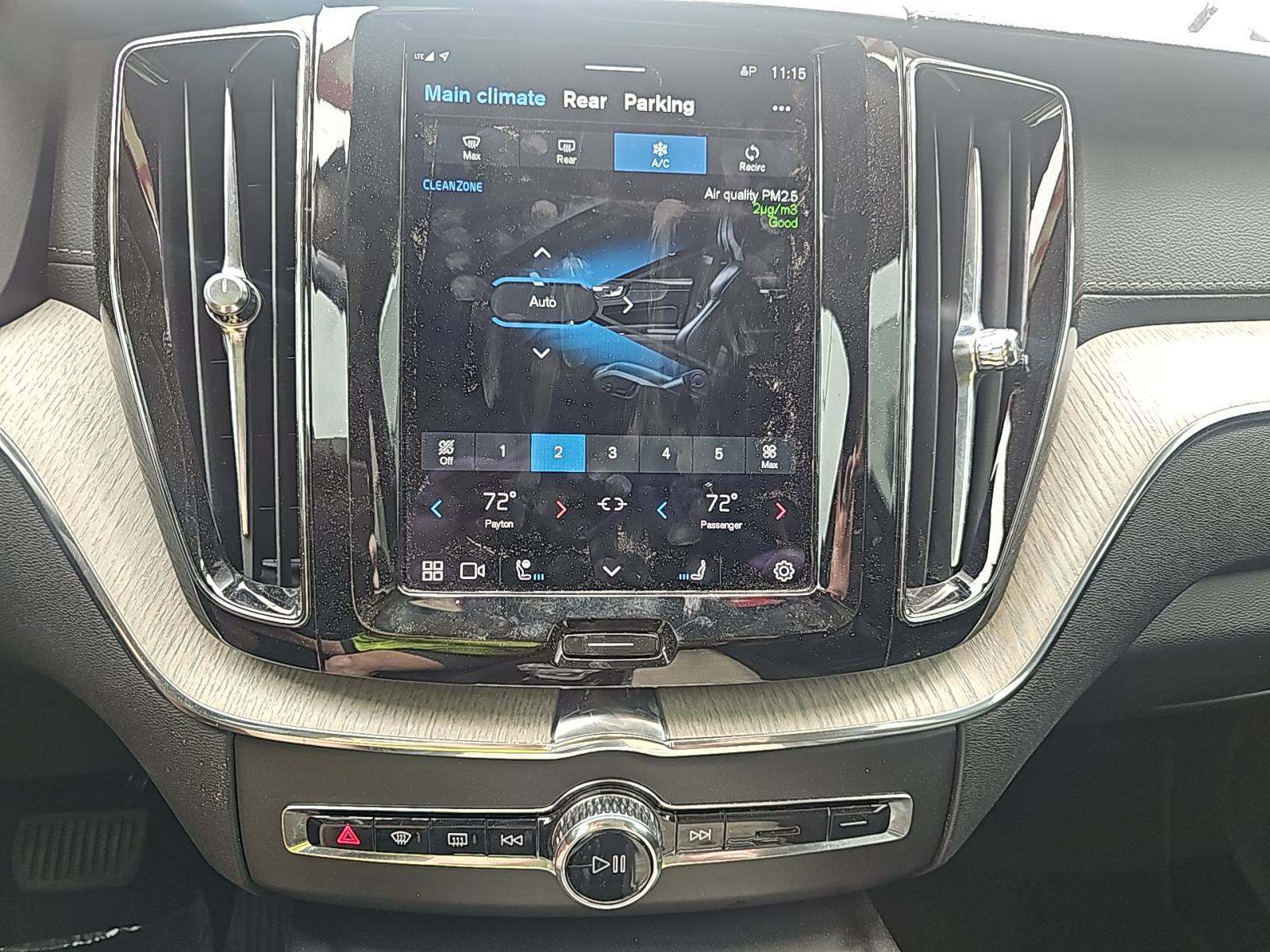 2022 Volvo XC60 B6 Inscription AWD