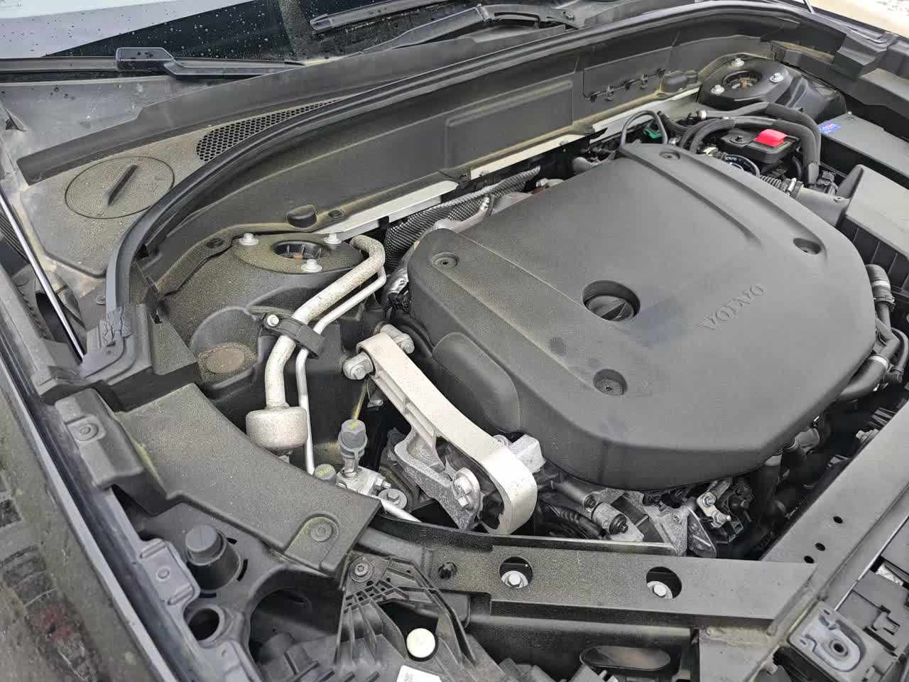 2022 Volvo XC60 B6 Inscription AWD