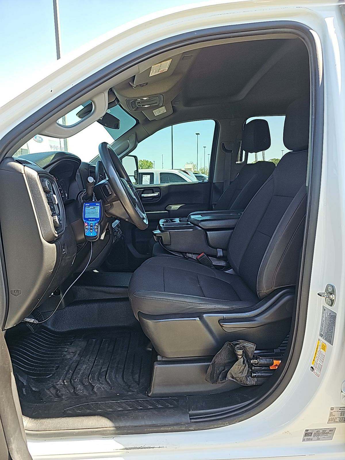 2022 Chevrolet Silverado 3500HD Work Truck AWD