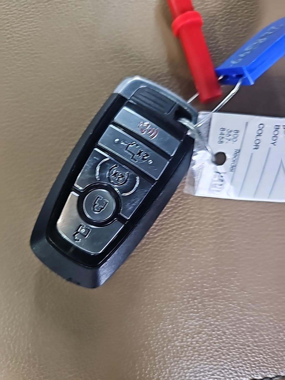 2023 Ford F-150 Lariat AWD