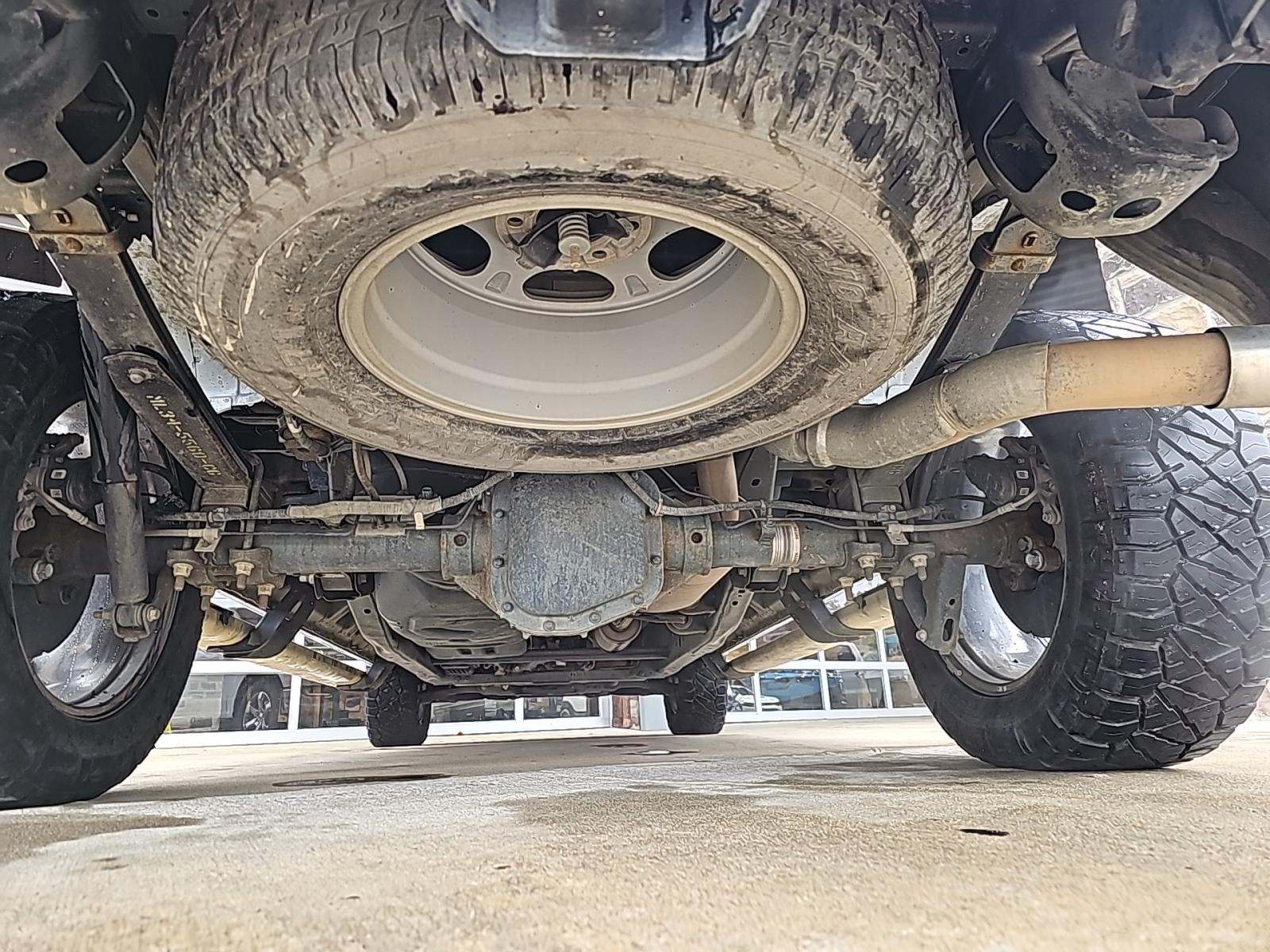 2023 Ford F-150 Lariat AWD