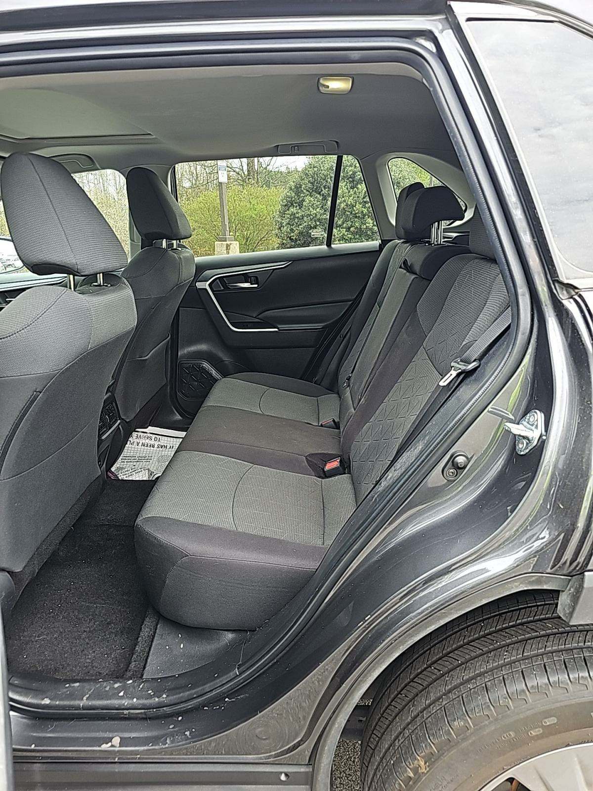 2022 Toyota RAV4 XLE AWD