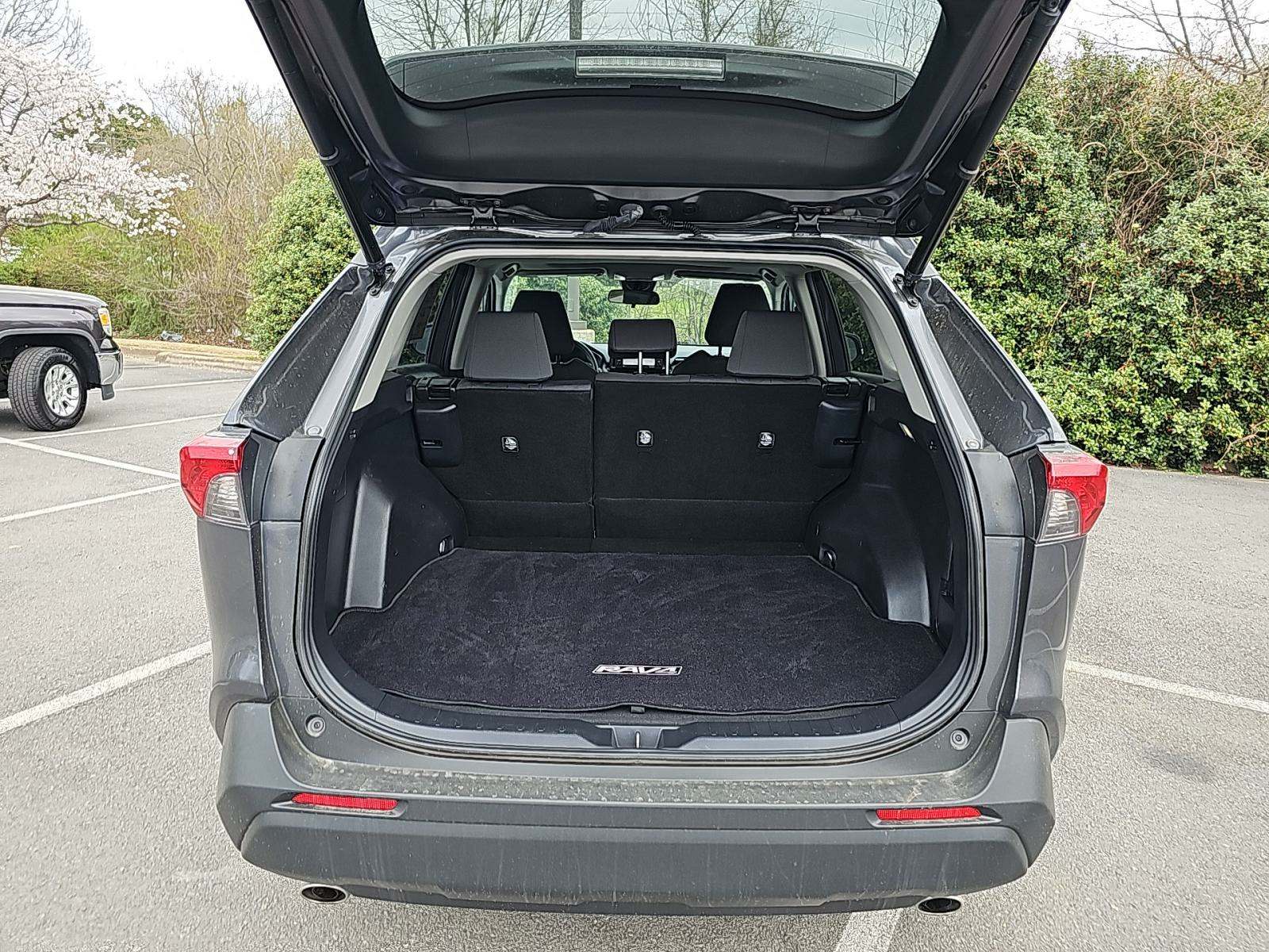 2022 Toyota RAV4 XLE AWD