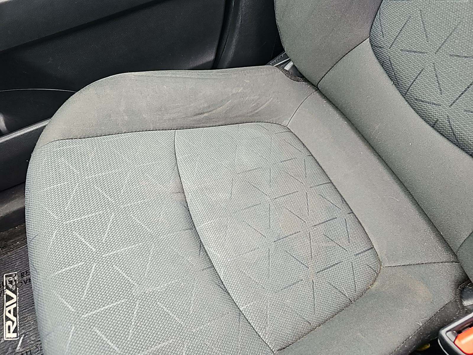 2022 Toyota RAV4 XLE AWD