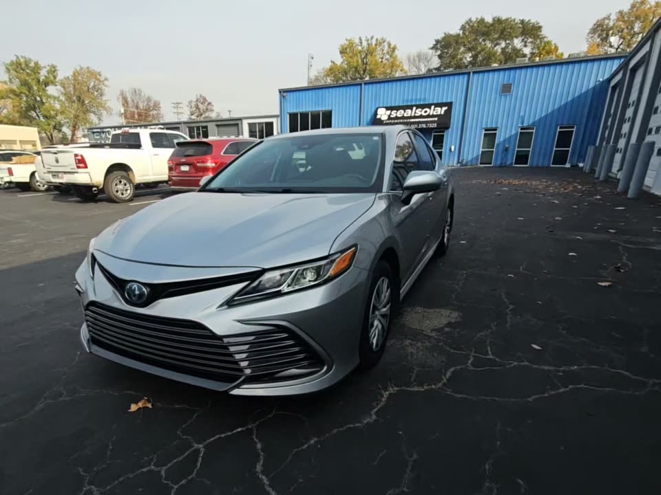 2023 Toyota Camry Hybrid LE FWD