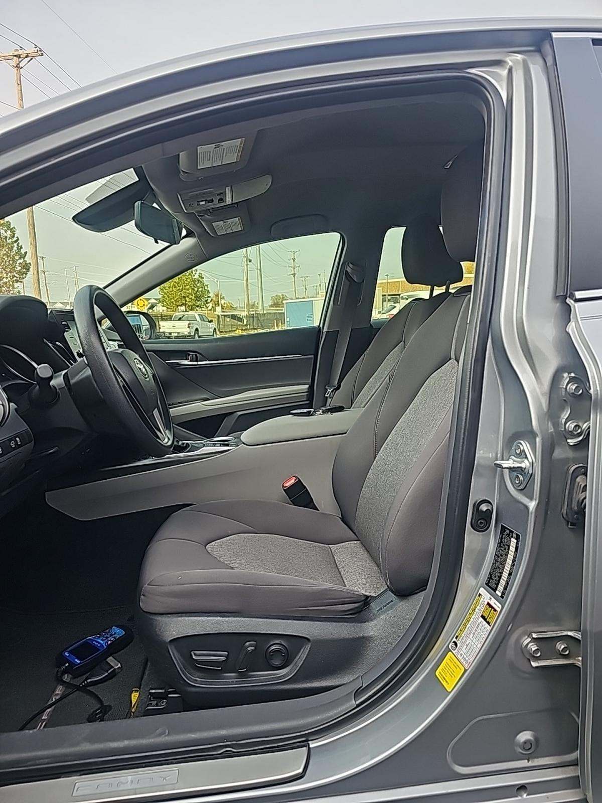 2023 Toyota Camry Hybrid LE FWD