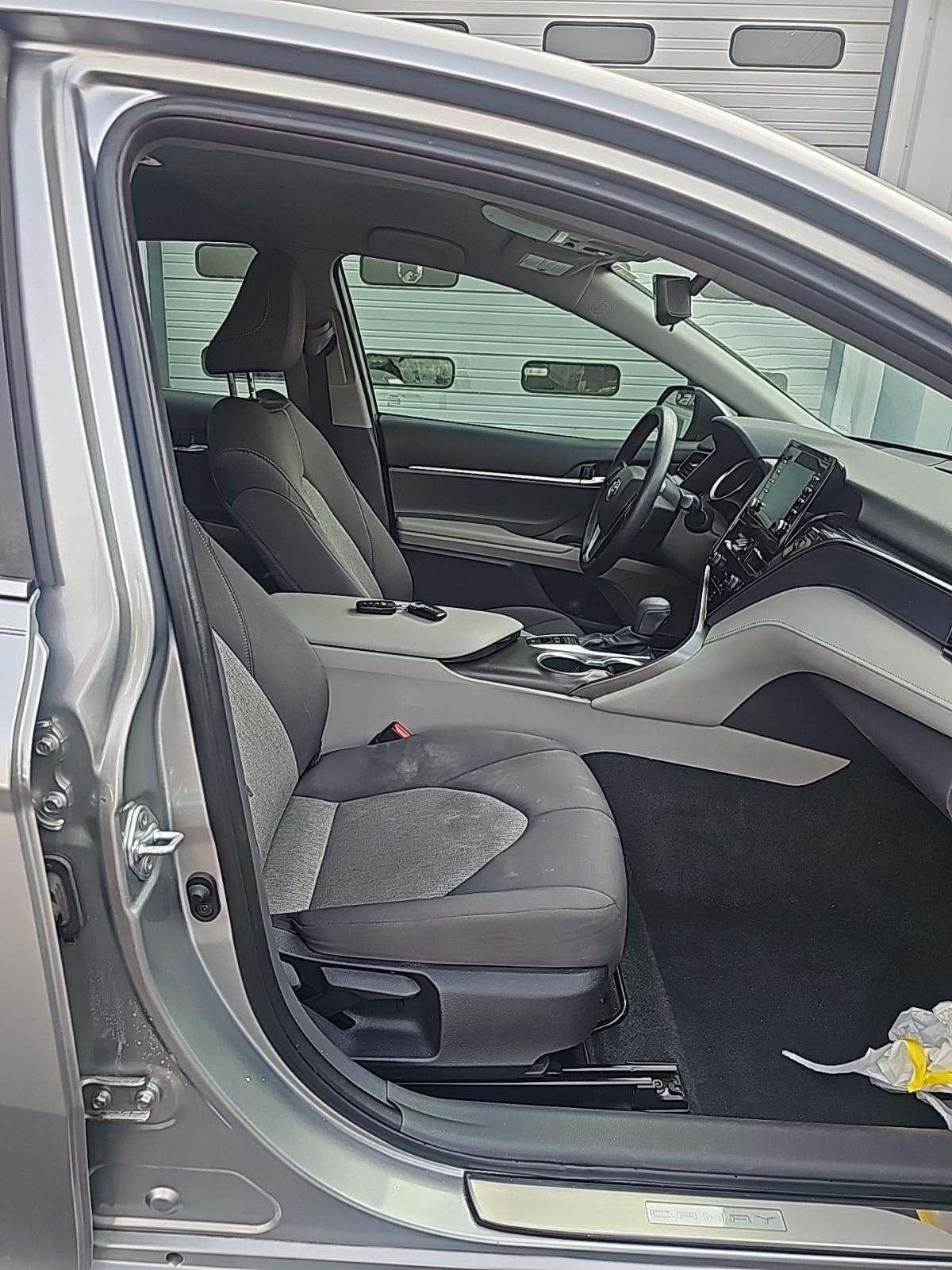 2023 Toyota Camry Hybrid LE FWD