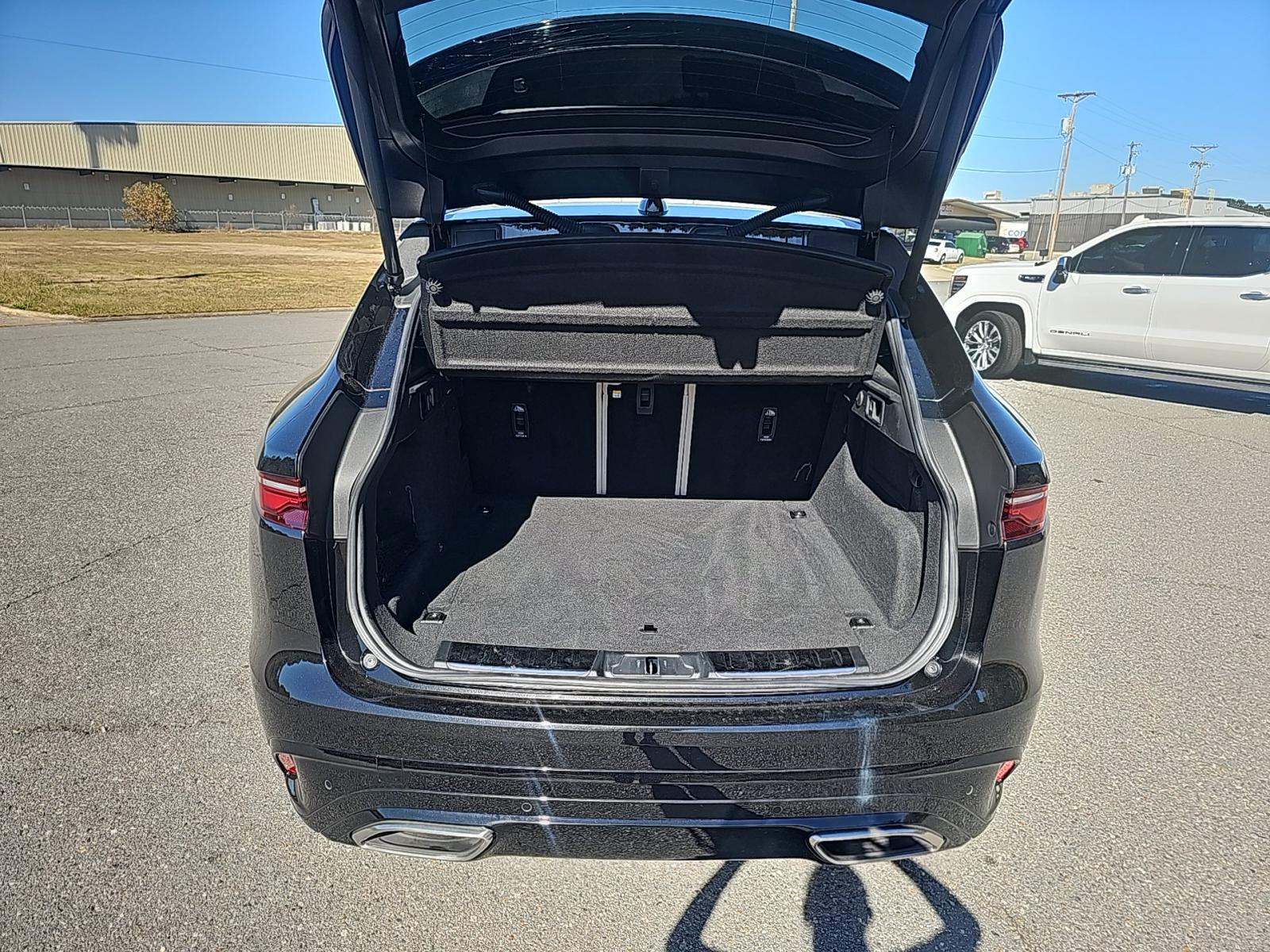 2023 Jaguar F-PACE P400 R-Dynamic S AWD