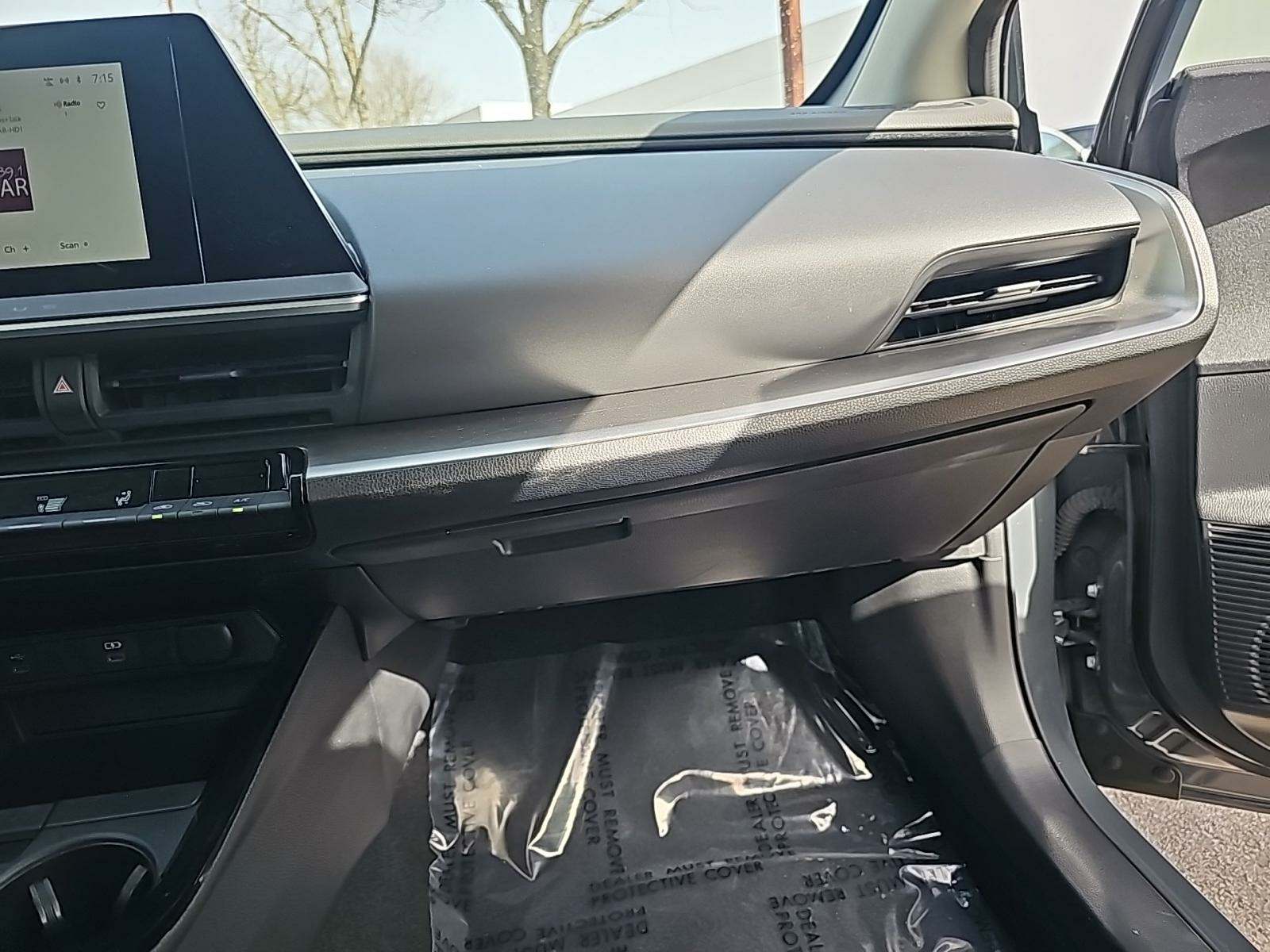 2023 Toyota Prius LE FWD