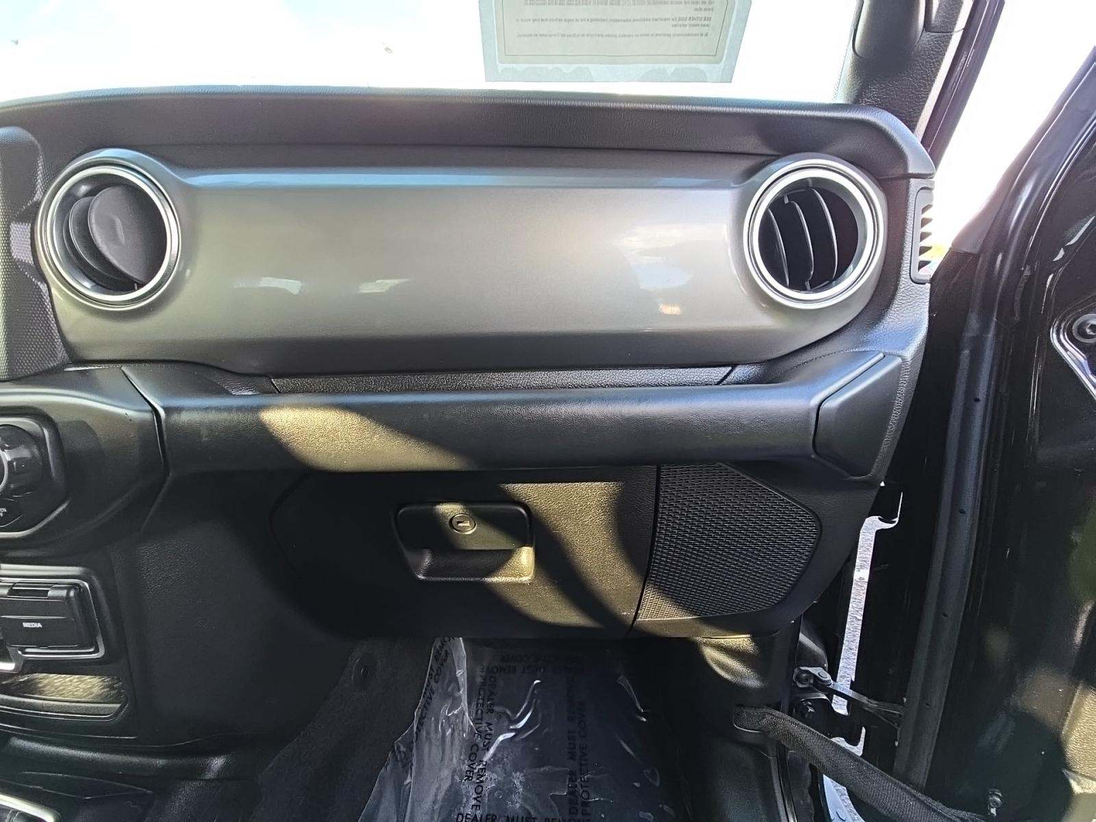 2019 Jeep Wrangler Unlimited Sahara AWD