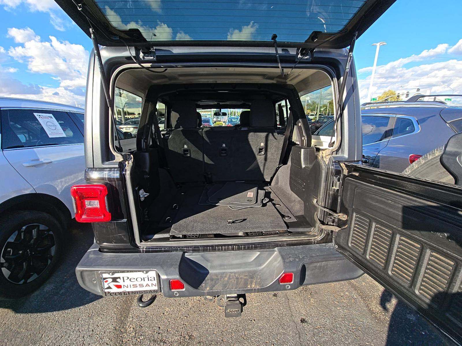 2019 Jeep Wrangler Unlimited Sahara AWD