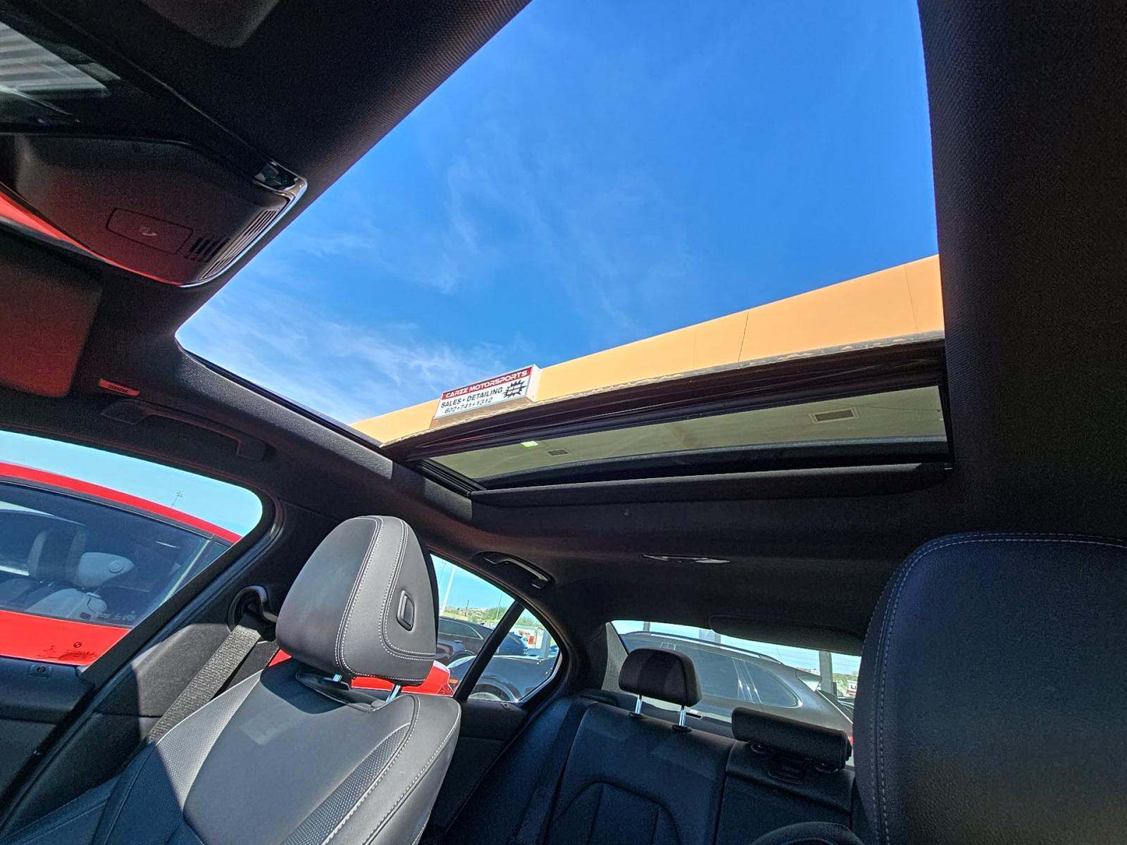 2022 BMW 3 Series 330e RWD