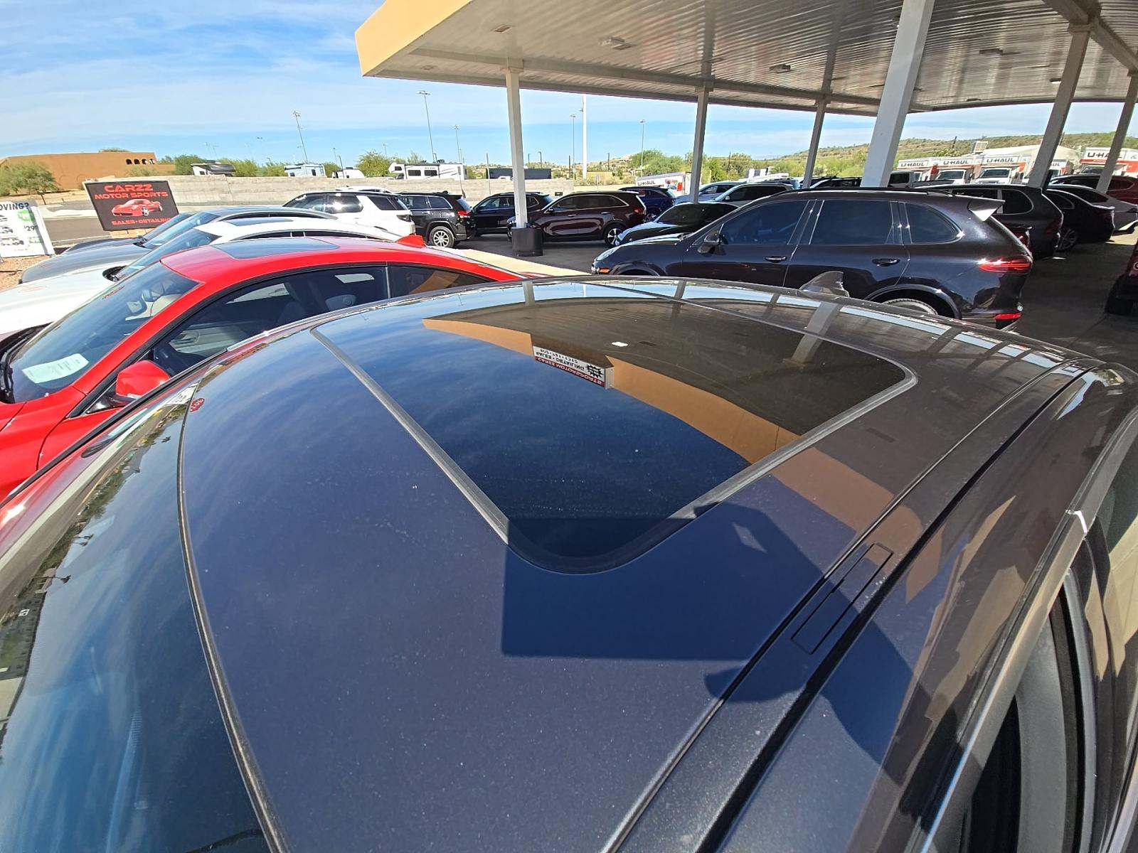 2022 BMW 3 Series 330e RWD