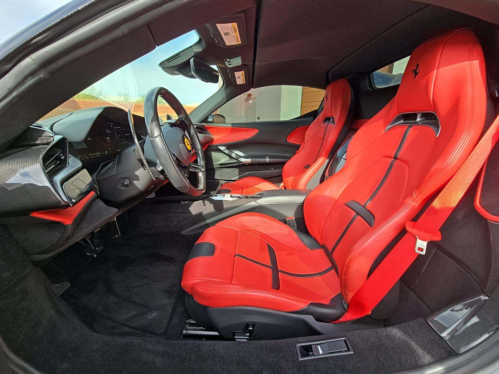 2022 Ferrari SF90 Spider Base AWD