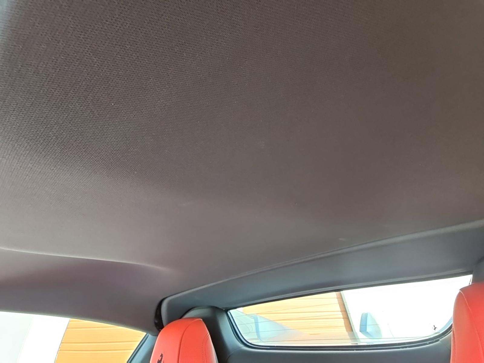 2022 Ferrari SF90 Spider Base AWD