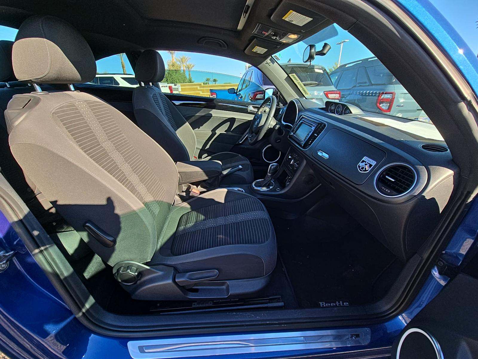 2014 Volkswagen Beetle 2.0T R-Line FWD