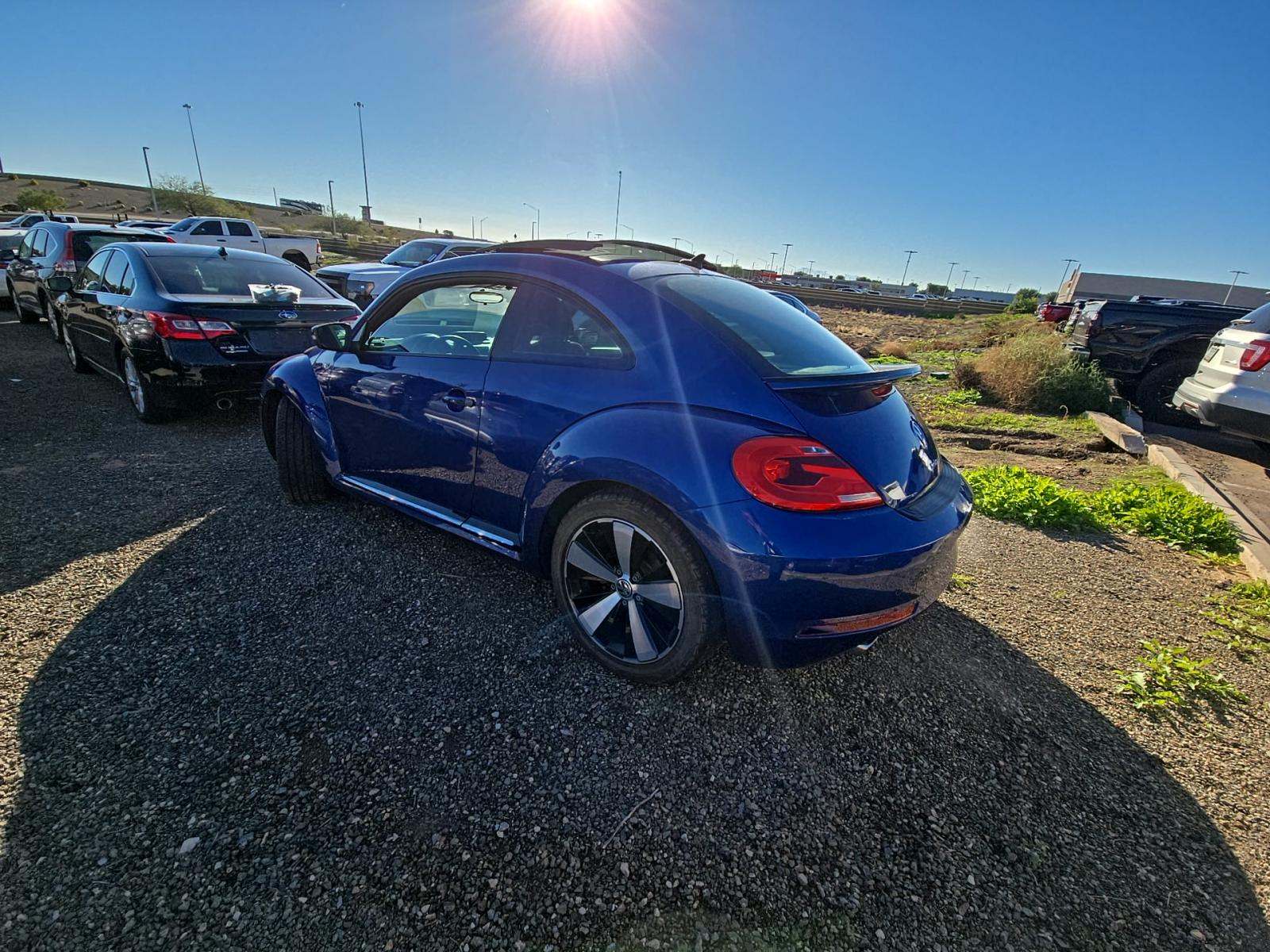 2014 Volkswagen Beetle 2.0T R-Line FWD