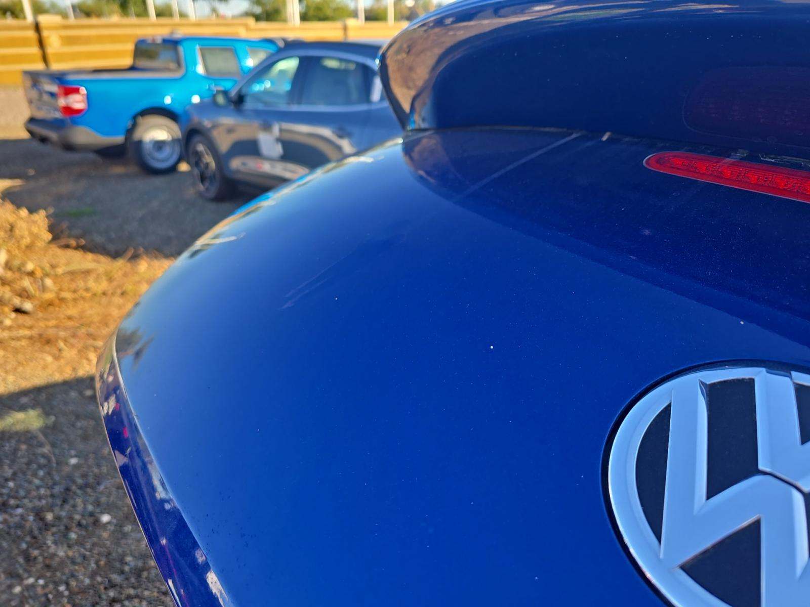 2014 Volkswagen Beetle 2.0T R-Line FWD