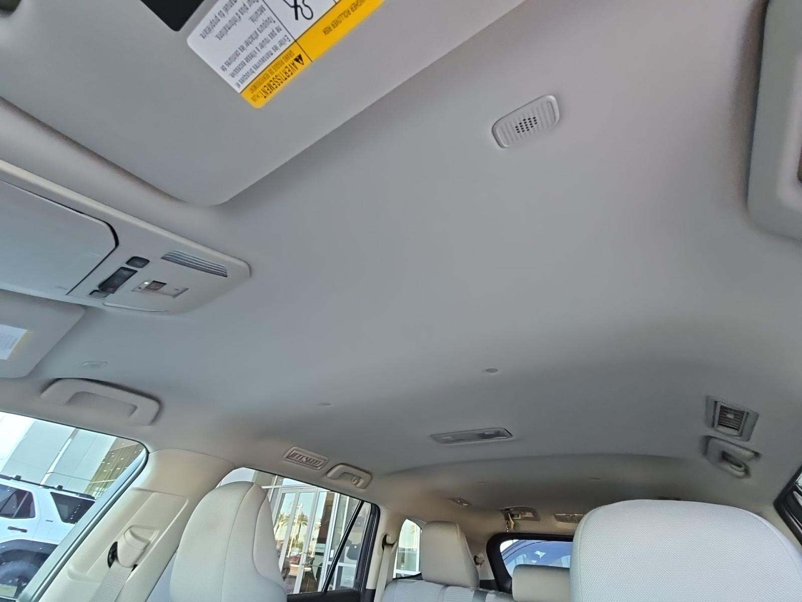 2024 Toyota Highlander LE FWD