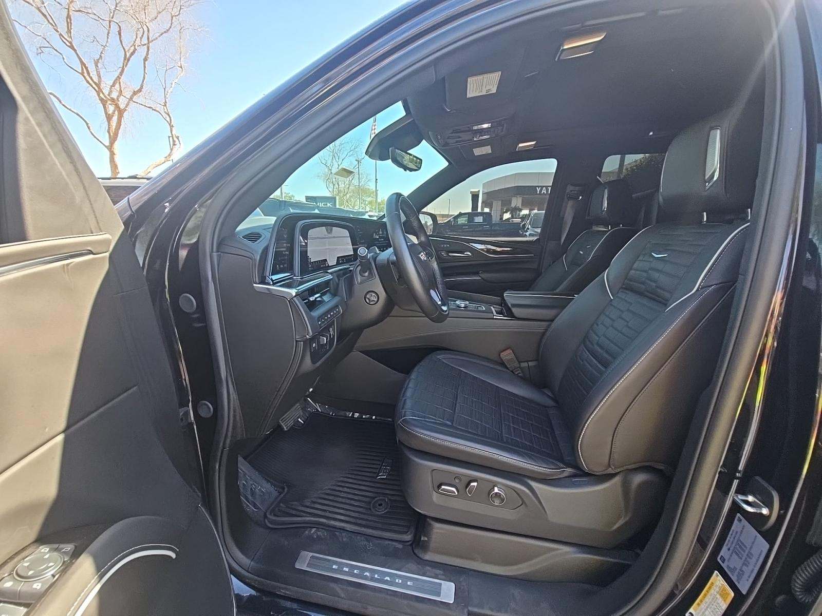 2024 Cadillac Escalade Premium Luxury Platinum AWD