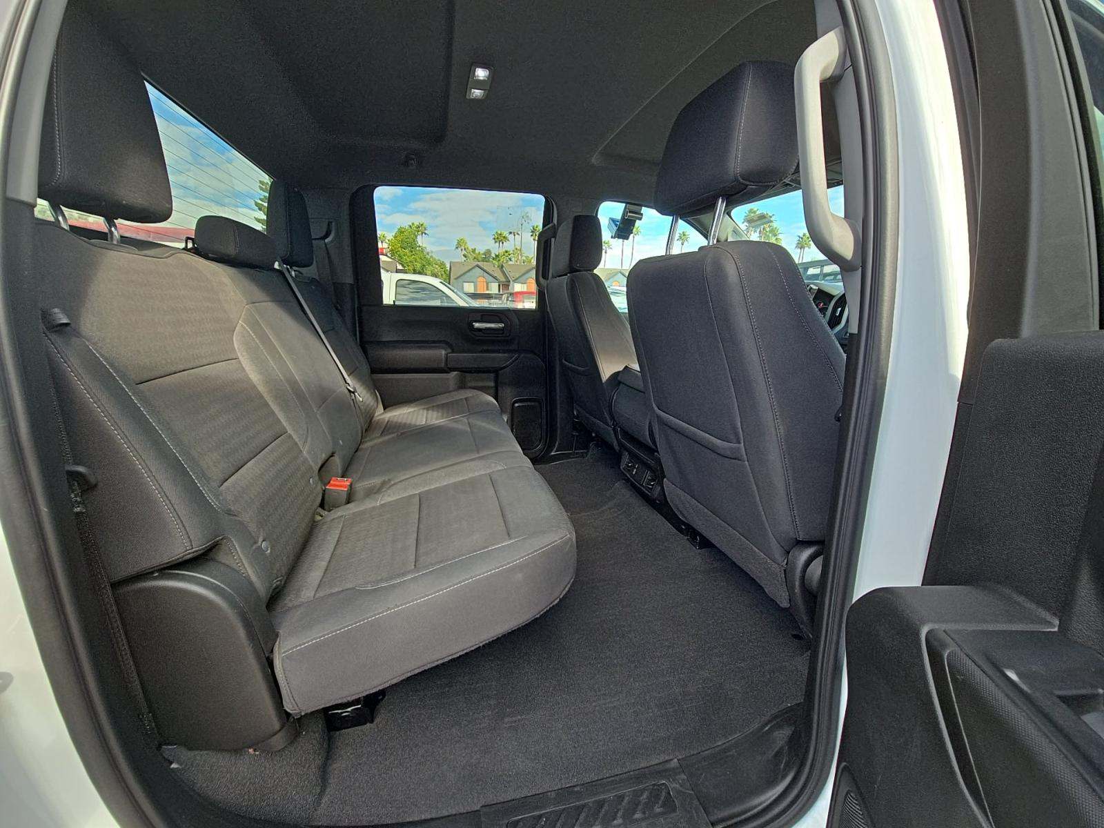 2024 Chevrolet Silverado 2500HD Custom AWD