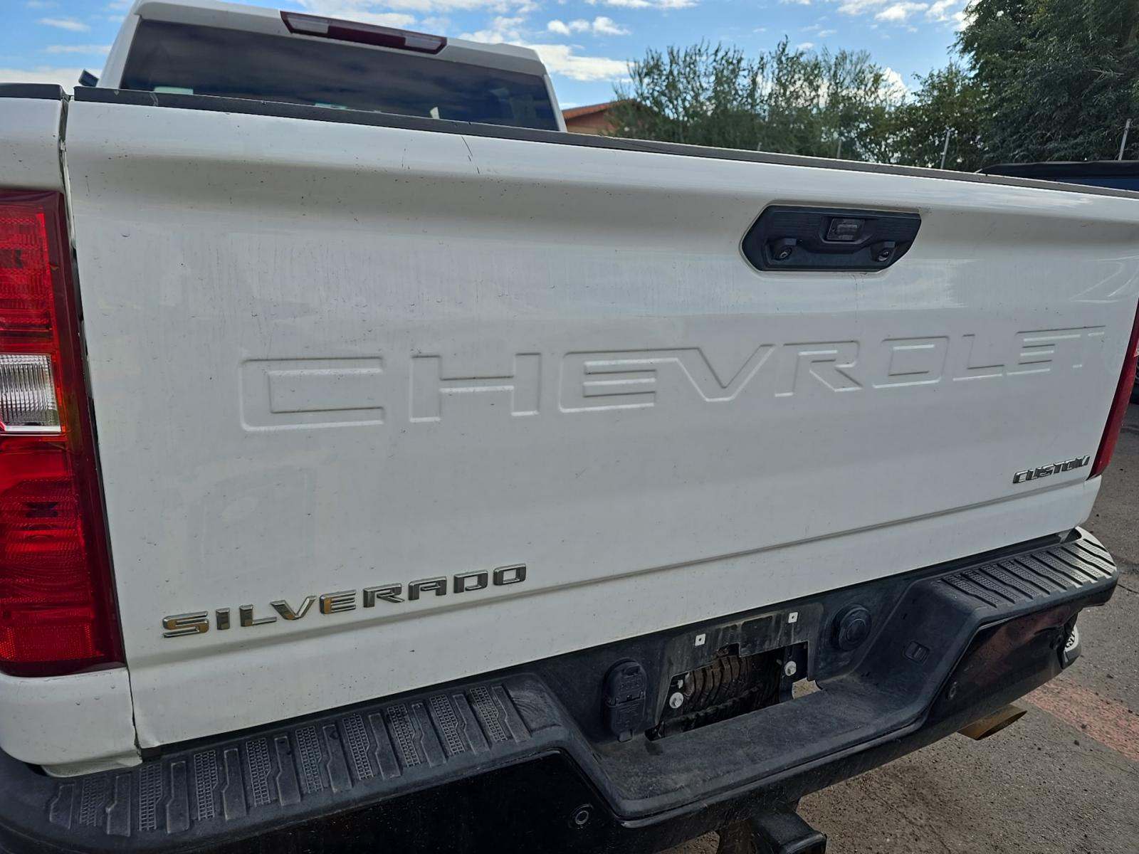 2024 Chevrolet Silverado 2500HD Custom AWD