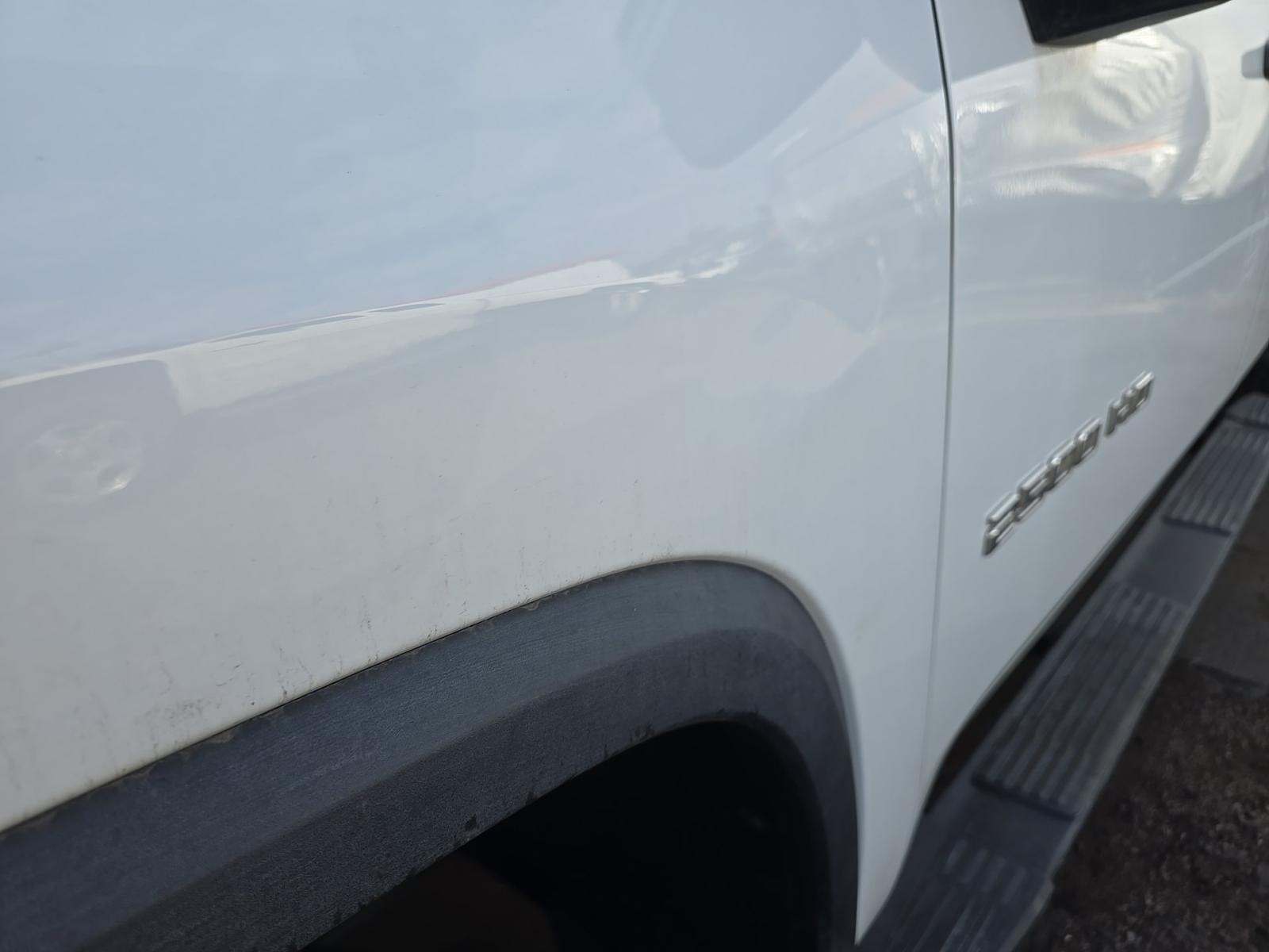 2024 Chevrolet Silverado 2500HD Custom AWD