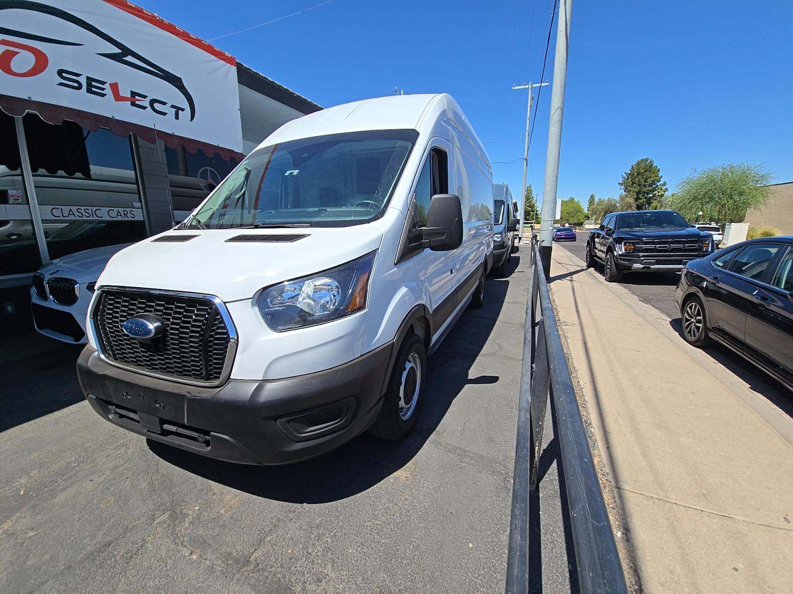 FORD TRANSIT 250 - 1