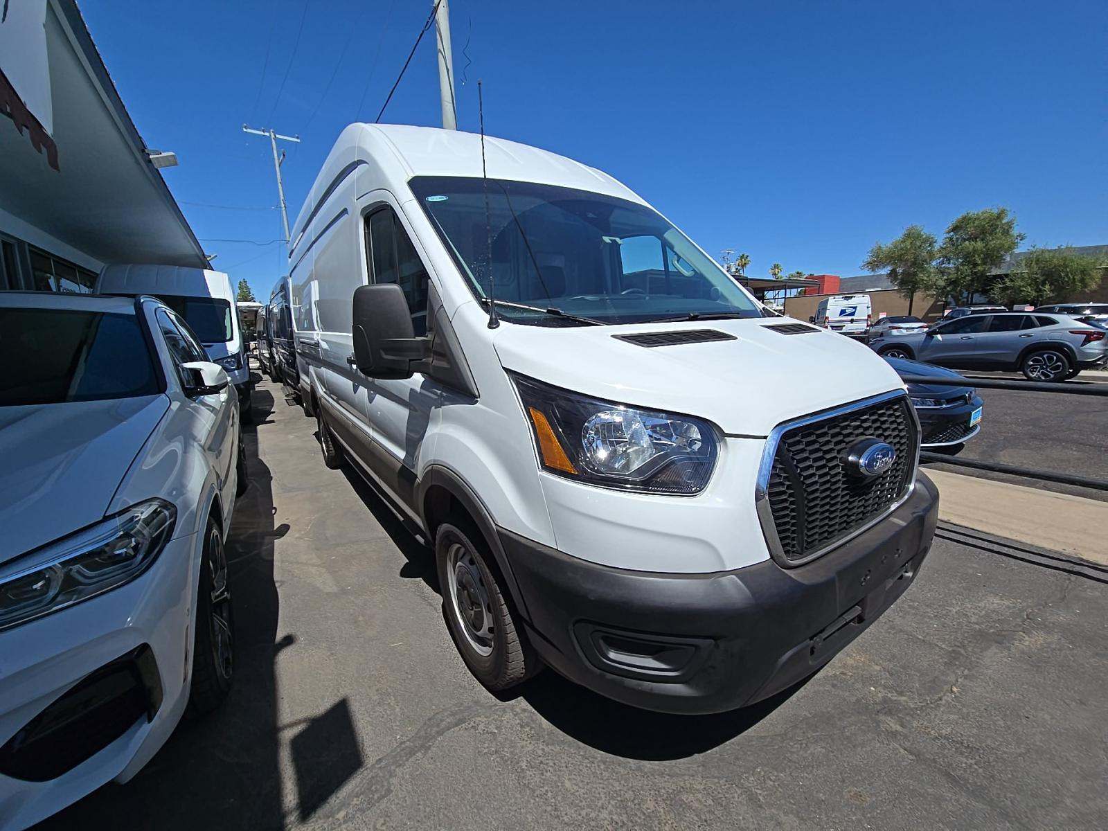 FORD TRANSIT 250 - 4