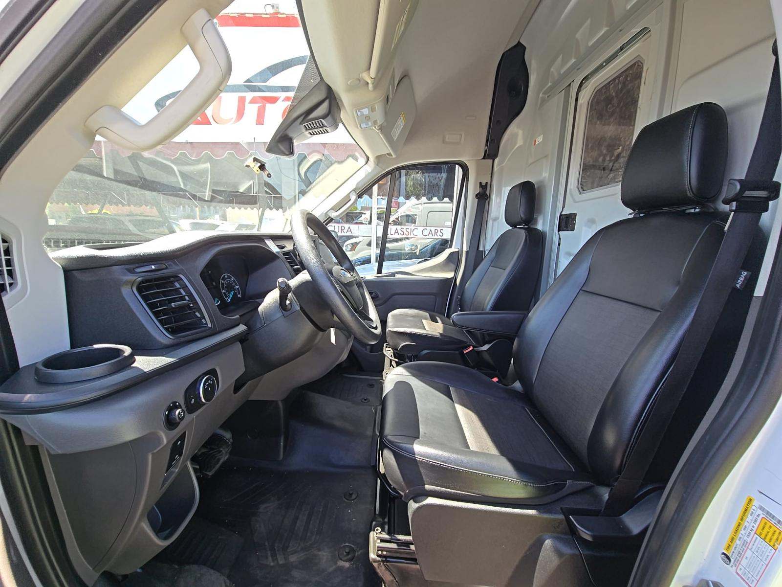 FORD TRANSIT 250 - 6