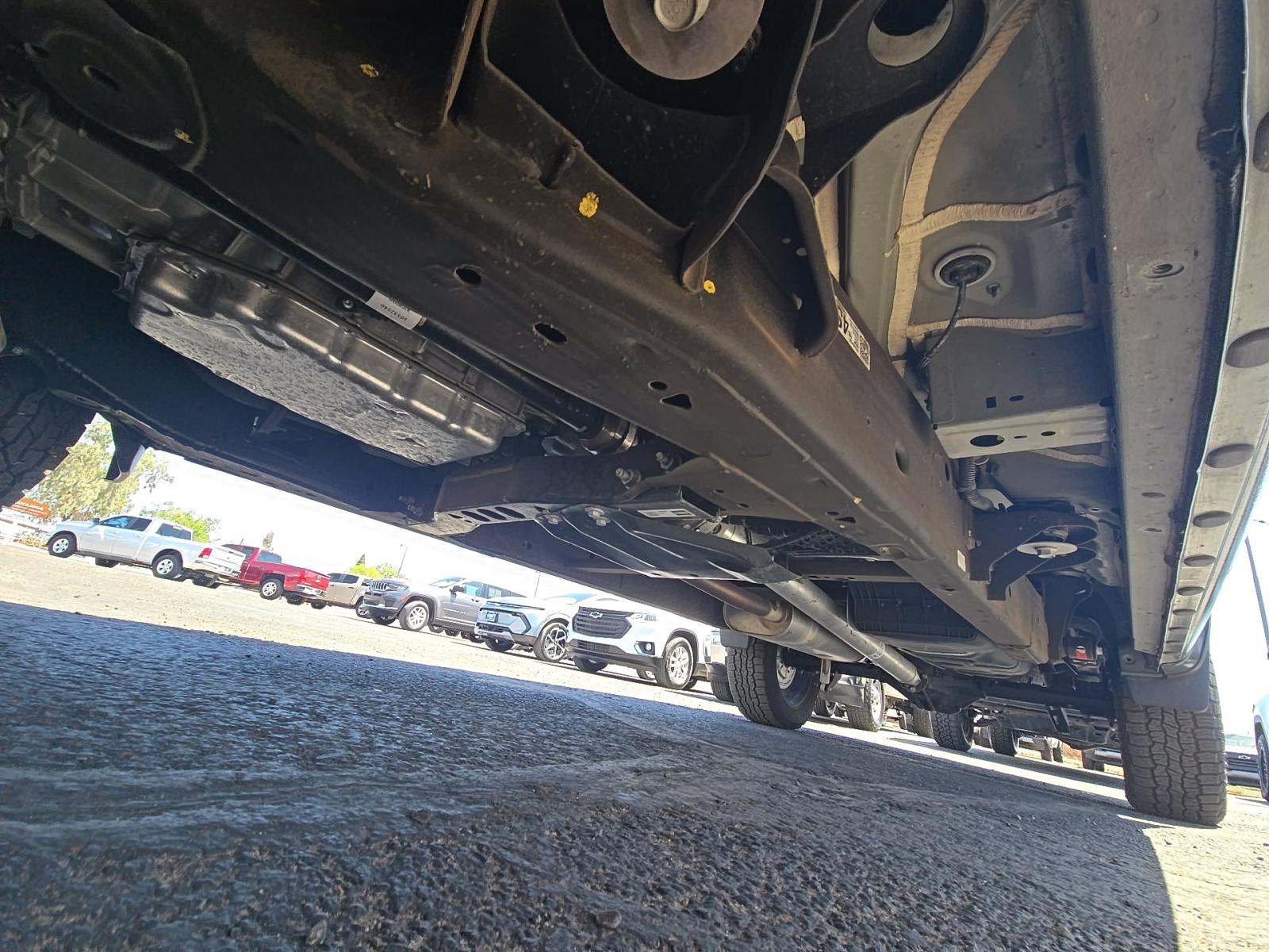 CHEVROLET SILVERADO - 7