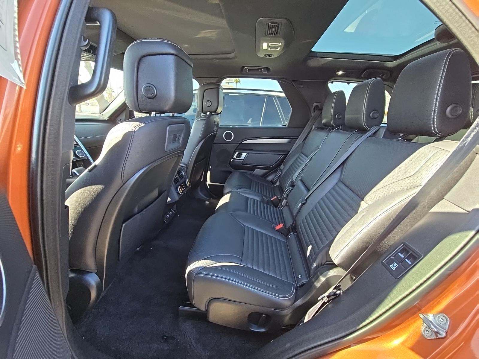 2022 Land Rover Discovery S R-Dynamic AWD