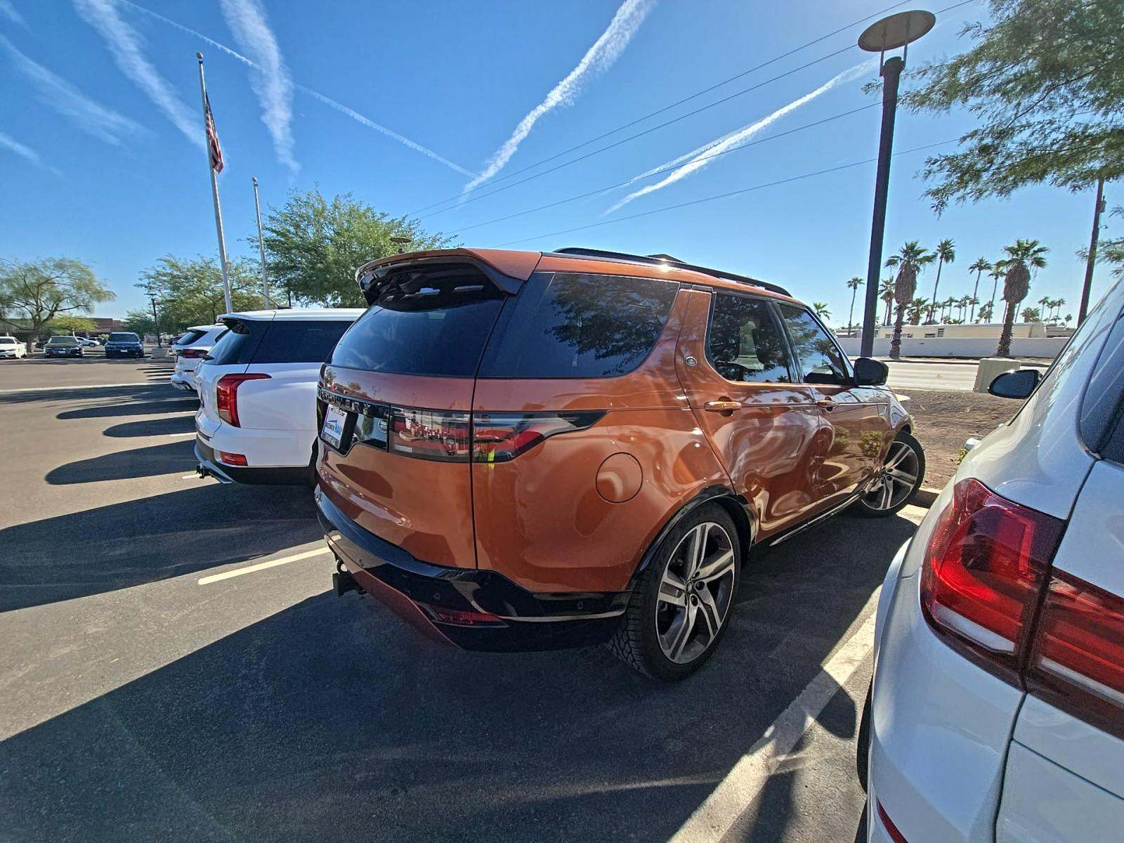 2022 Land Rover Discovery S R-Dynamic AWD