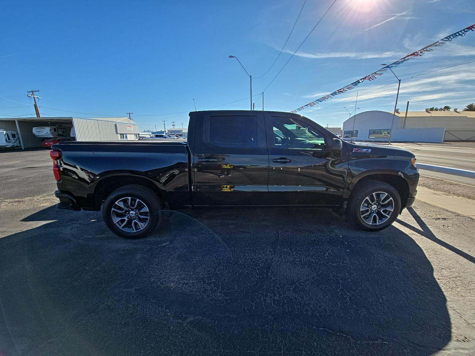 2024 Chevrolet Silverado 1500 RST AWD