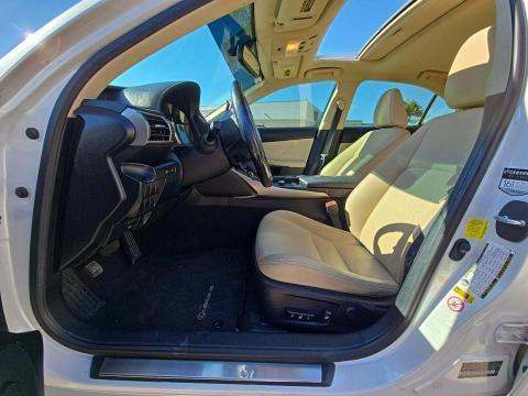 2016 Lexus IS IS 200t RWD