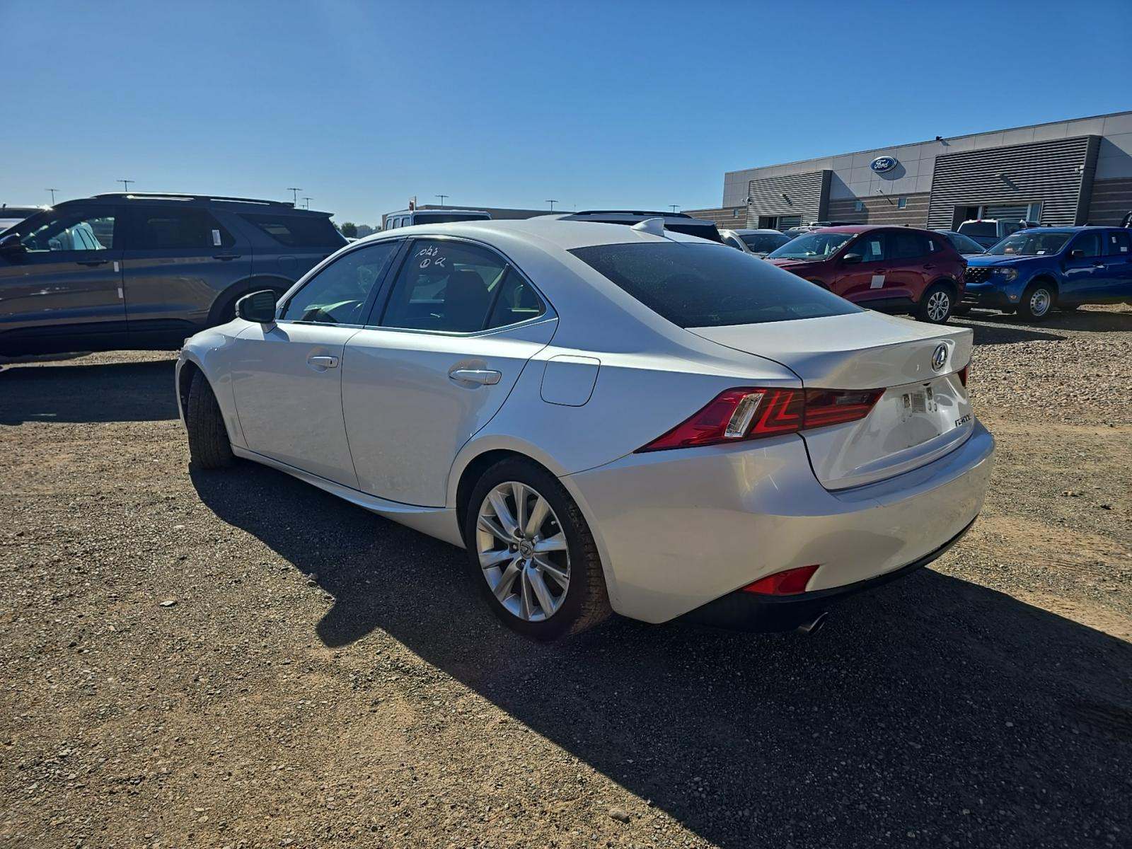 2016 Lexus IS IS 200t RWD