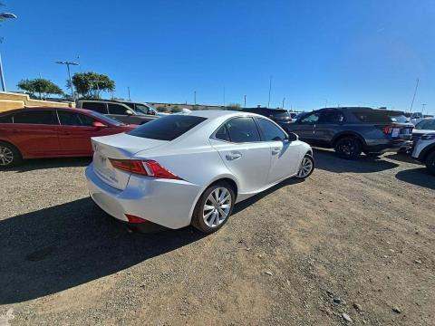 2016 Lexus IS IS 200t RWD